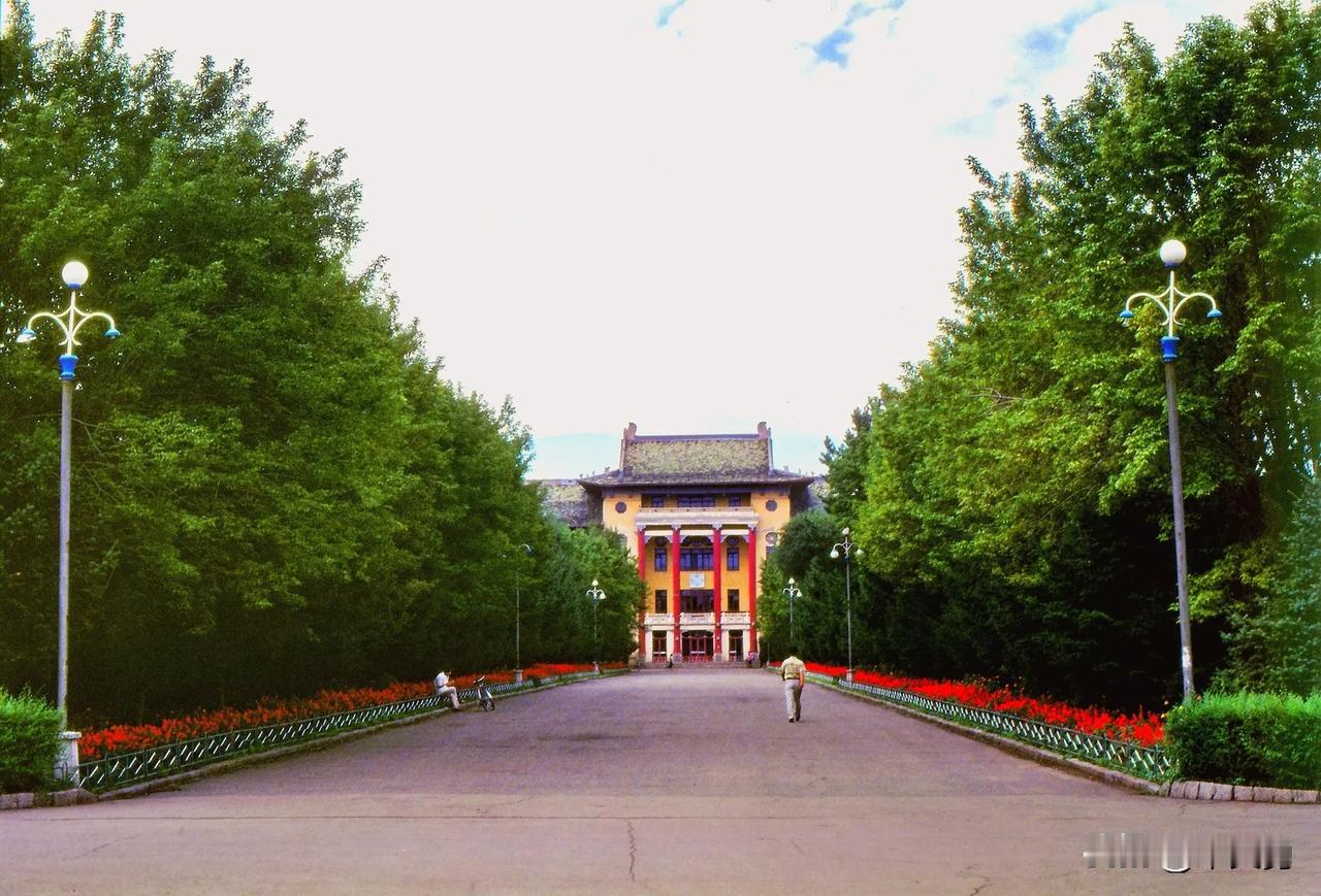 扩招前的哈尔滨医科大学