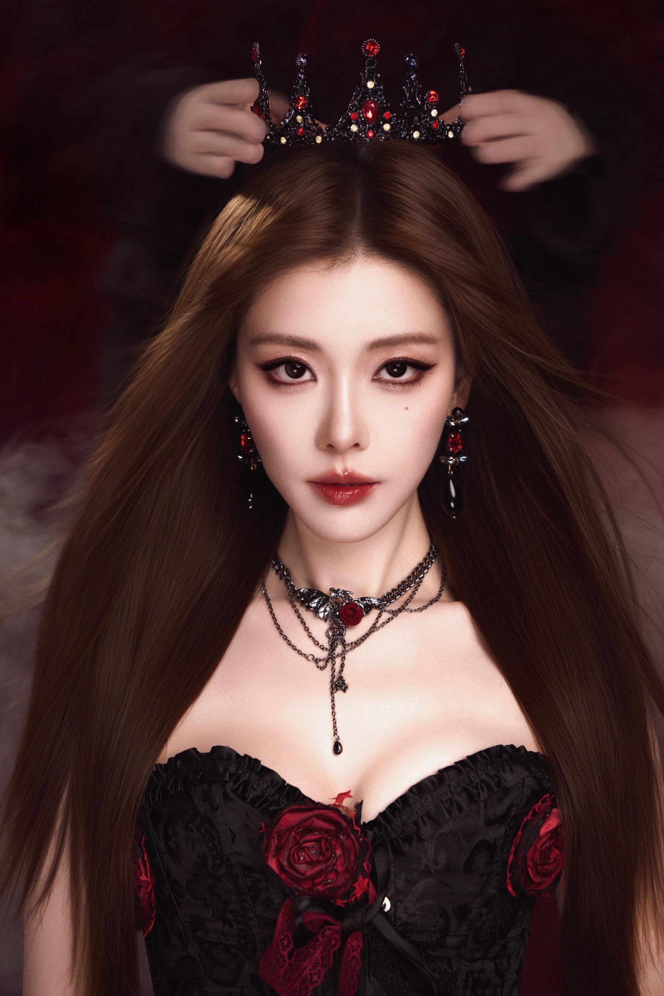Triple N·🥀⚔️🖤。  𝐖𝐡𝐨 𝐢𝐬 𝐭𝐡?...
