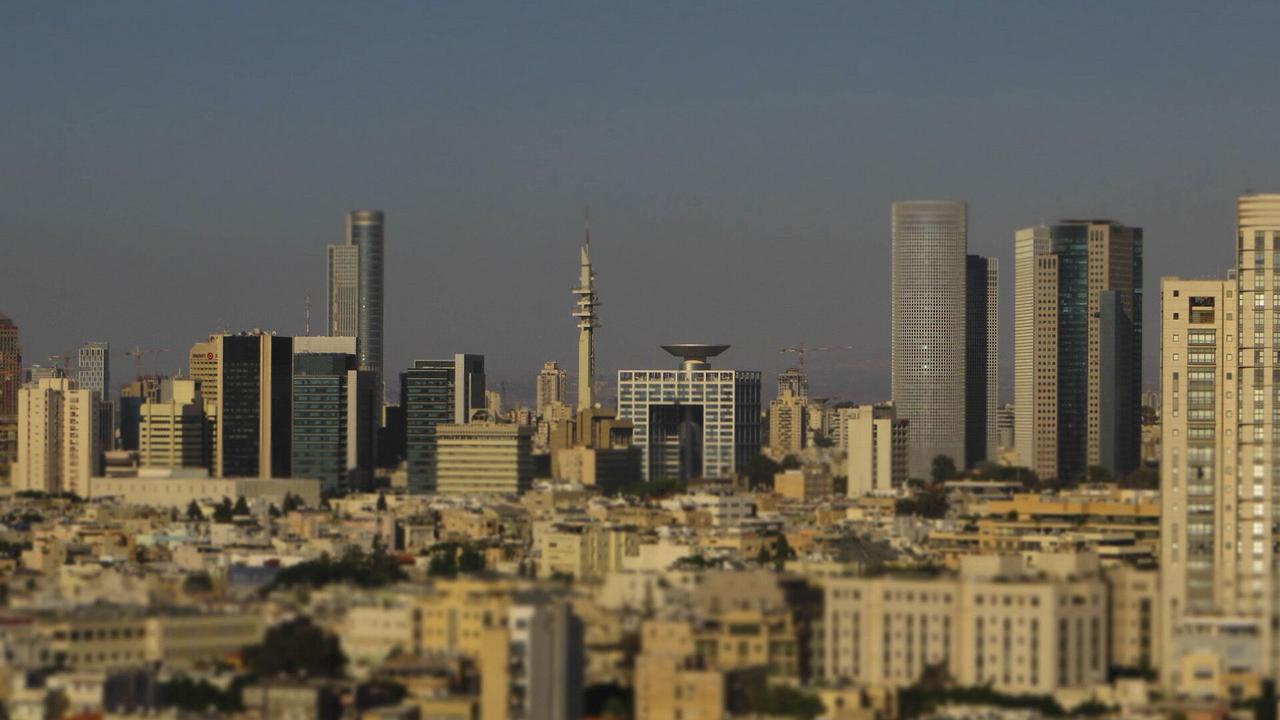 特拉维夫地区拉响防空警报后传出爆炸声

俄罗斯卫星通讯社 2026年3月19日,