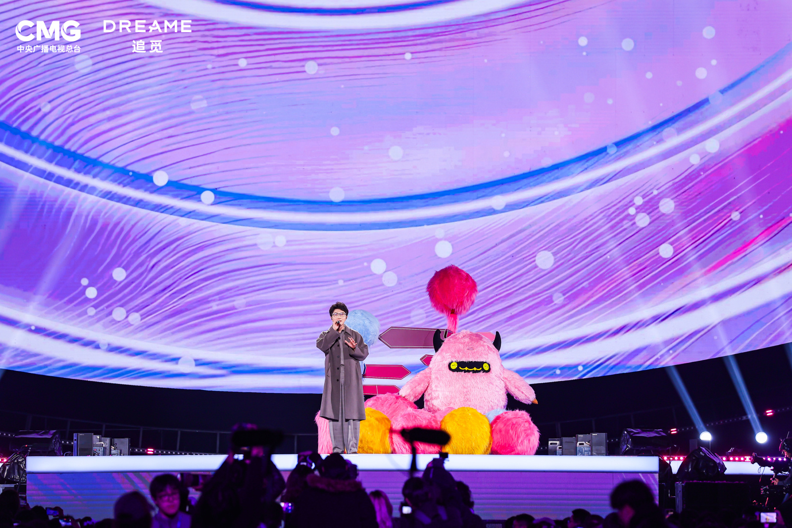 昨晚的追觅之夜真的超棒，整体氛围特别嗨，阵容也相当能打，而最让我惊喜的“彩蛋”，