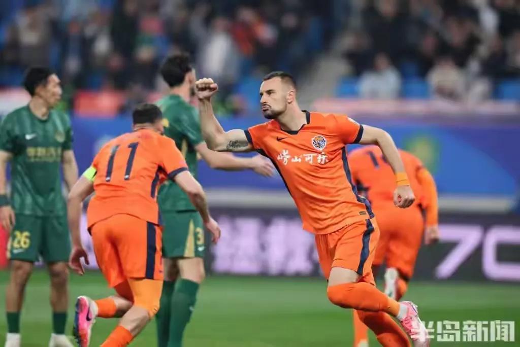 打对攻不是不行 也要看场上情势和对手

青岛海牛回到青春体育场，迎战浙江队，本想