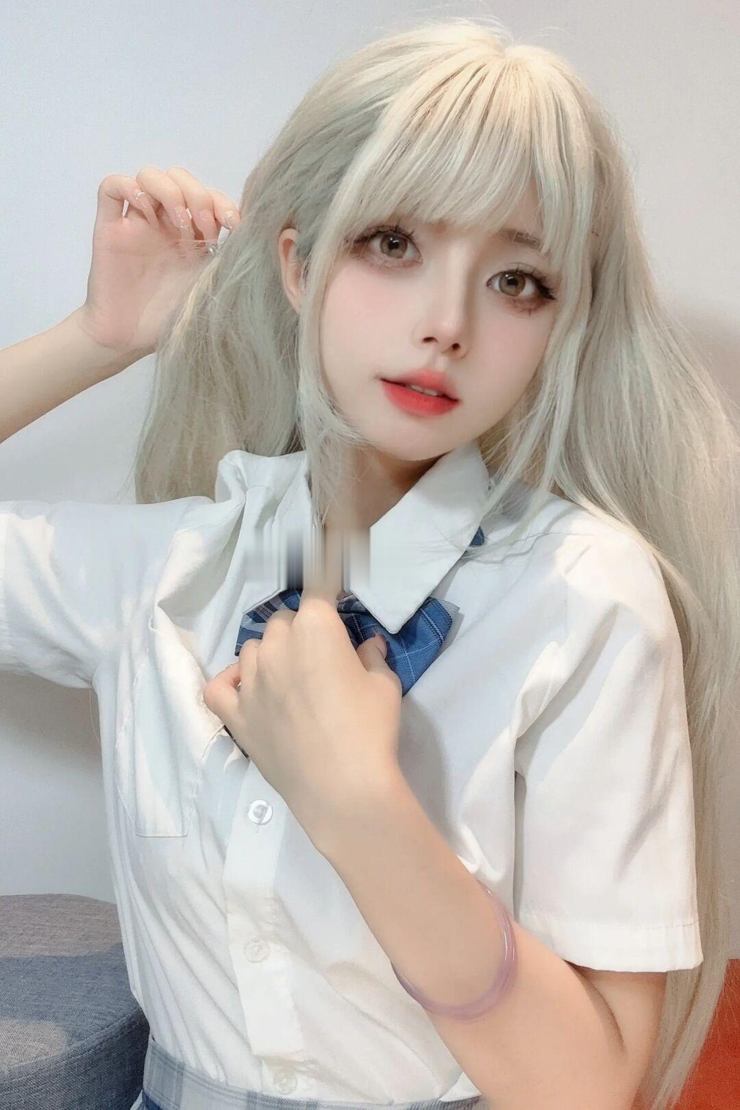 逛街走路上被老太太说是白毛魔女，真的会谢