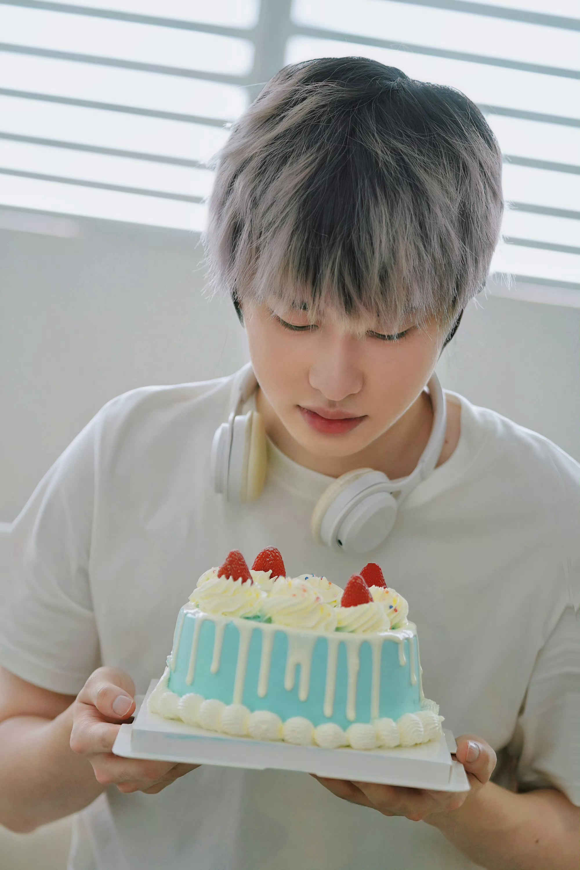 #帆帆新岁起航##帆帆治愈系写真#帆帆生日快乐，越来越好！ ​​​