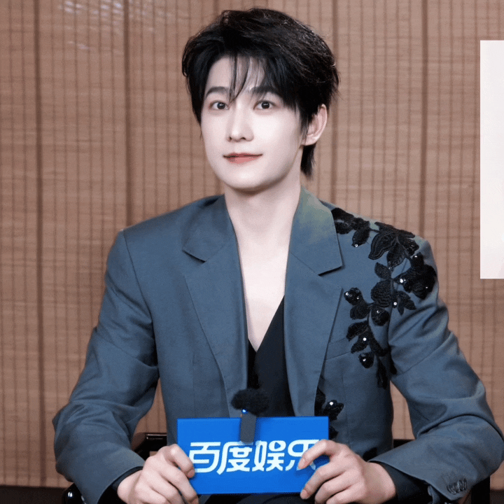 杨洋雨霖铃的同期声直接杀死比赛 希望世间的善意能越过海海人潮，给你最柔软的拥抱。