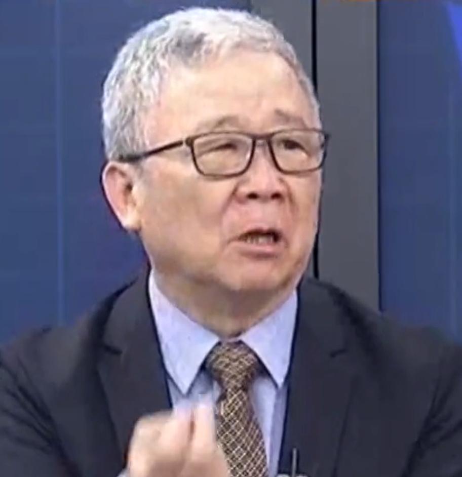 栗正杰：伊朗能击中F-35，应该是有大国提供卫星支持。

按照栗正杰的分析，击中