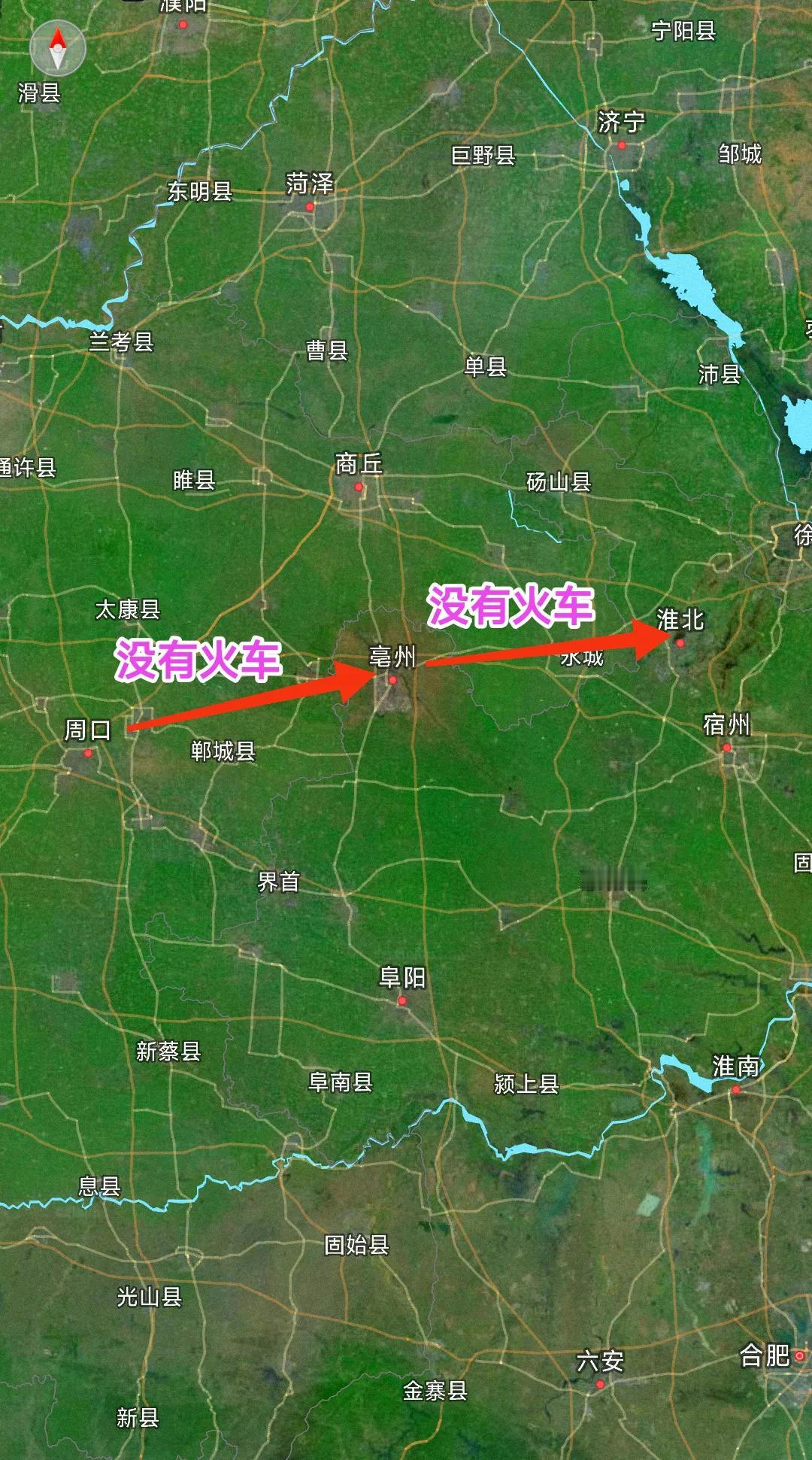 亳州地理位置绝佳。北部是商丘，南部是阜阳，西部是周口，东部是淮北。很可惜亳州的铁