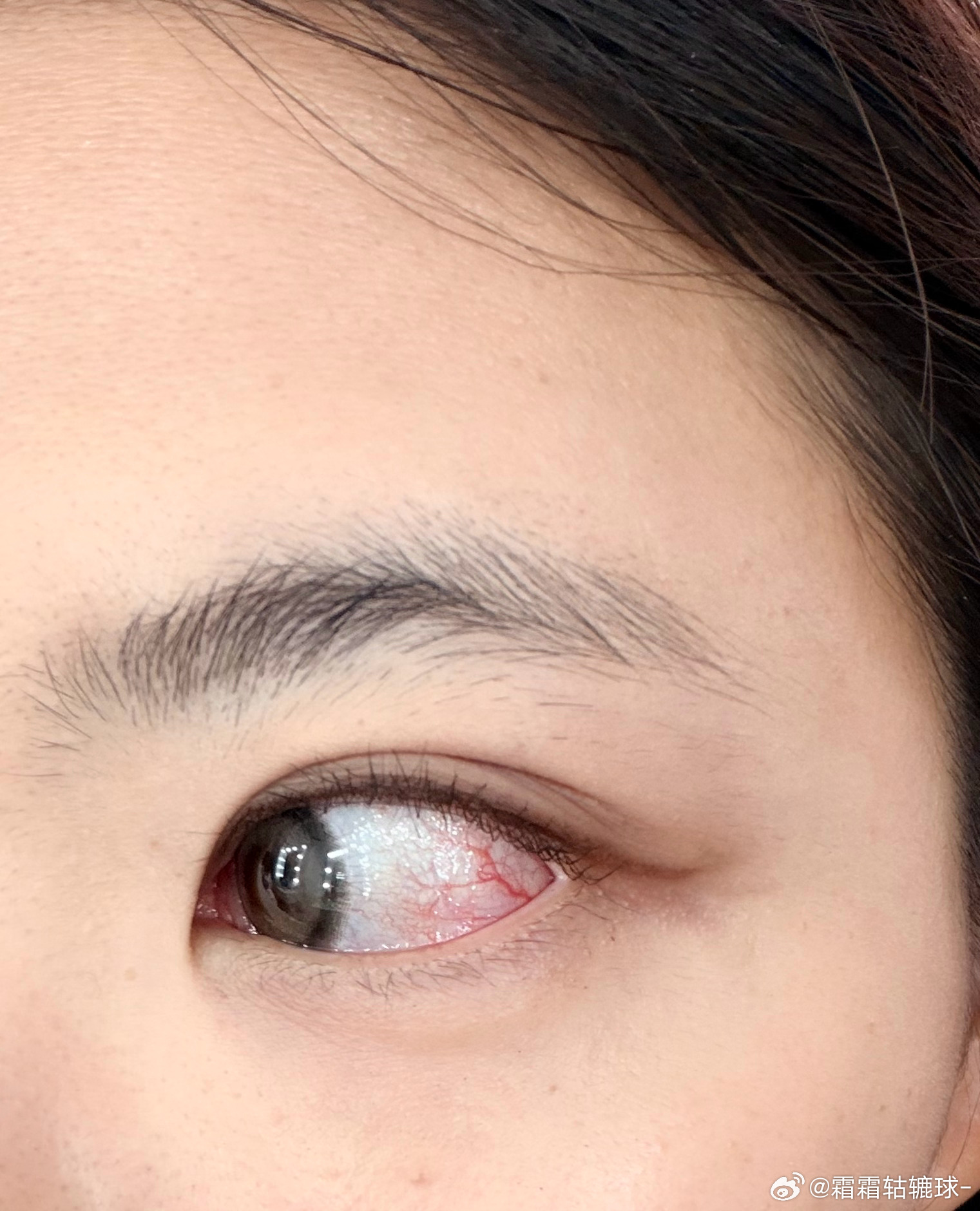 昨天从傍晚犯困直接倒头昏迷13个小时💤导致今天来帮闺蜜的美妆兴趣课当期末考试模