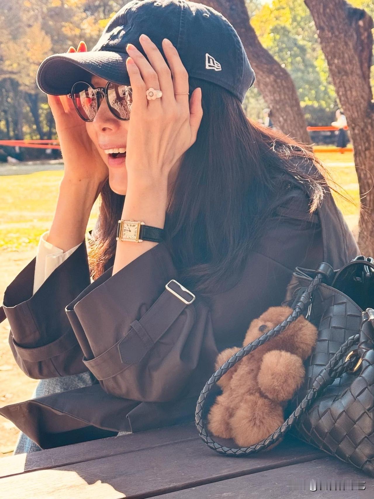 11月，演员崔智友在自己的Instagram上上传了照片。照片中，崔智友戴着一顶