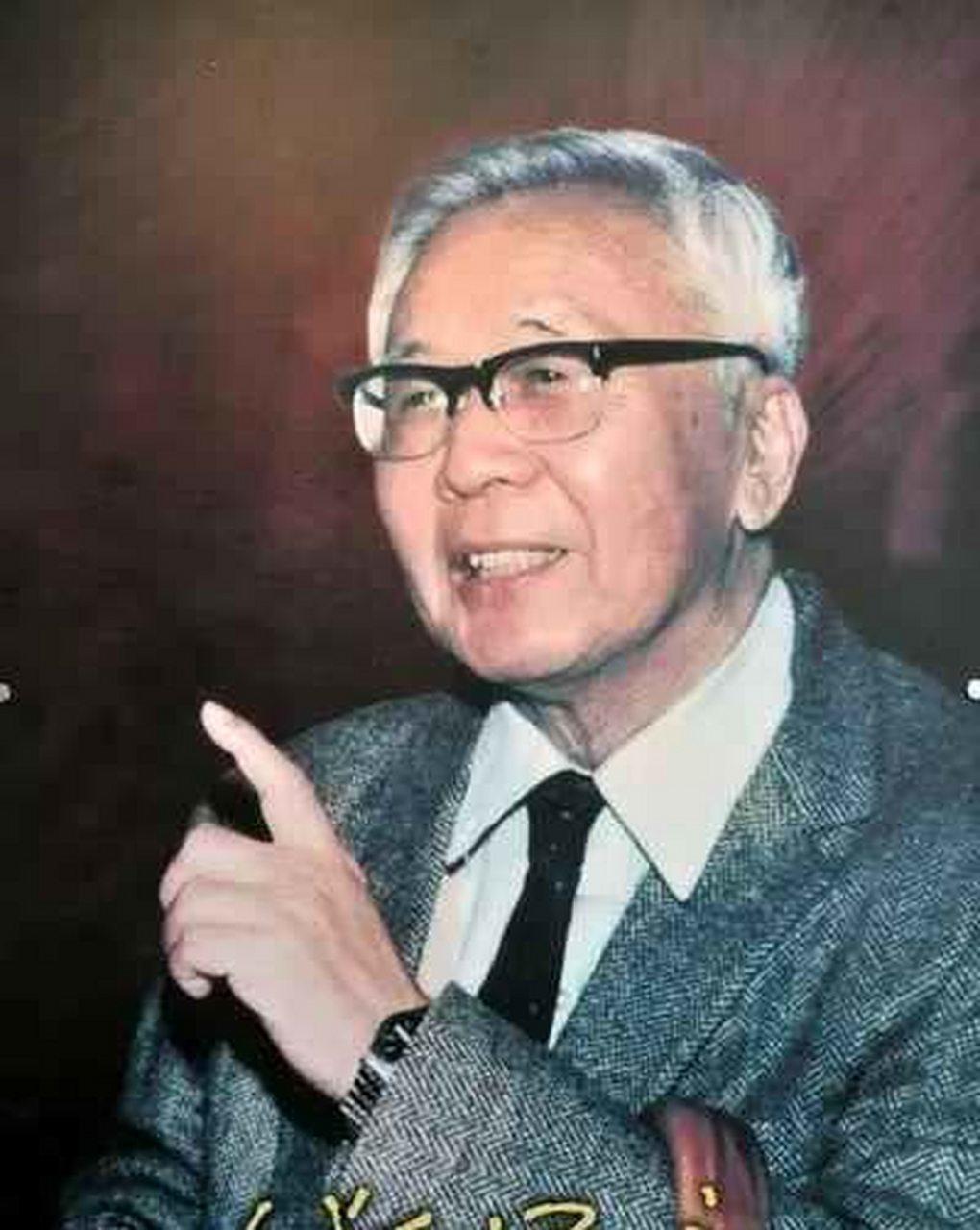 很多人不懂华罗庚的数学成就，我今天跟大家分享下：6年，1200多名工人轮班苦战，