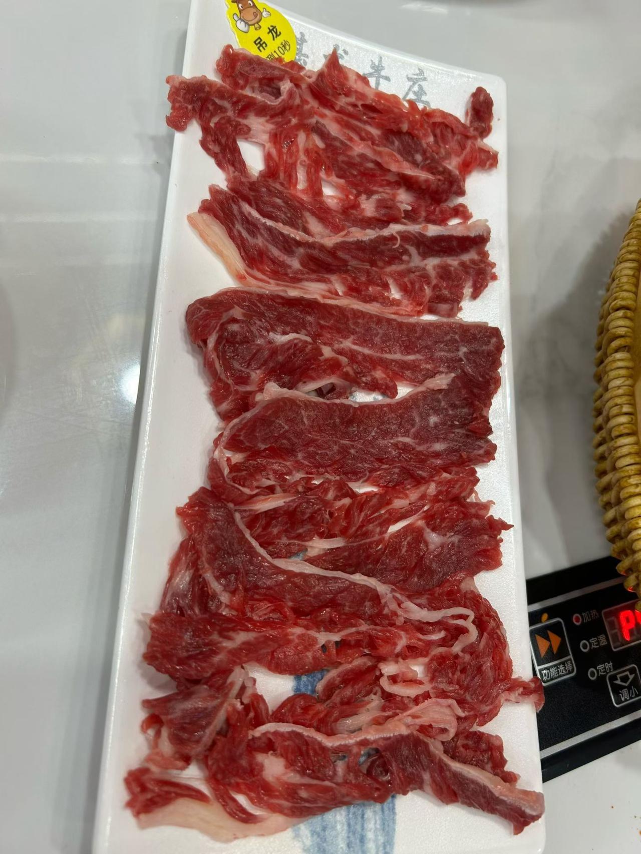 夏日生活打卡季不知道作为一名癌症患者，火锅好不好吃，但是一些刺激性的调味料肯定是