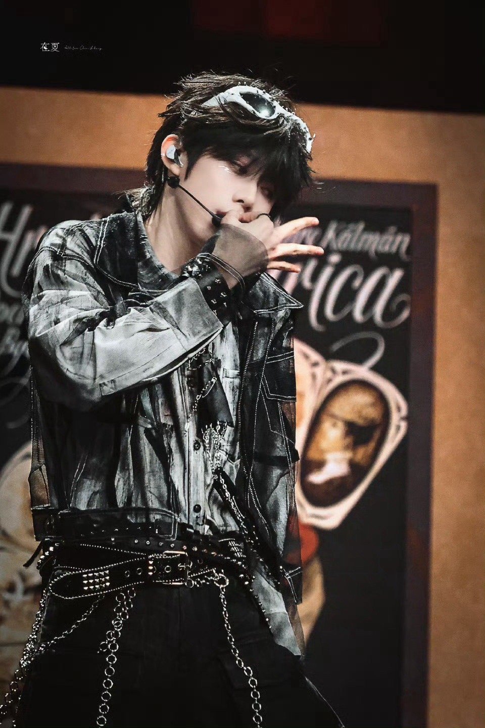 tg这个词条是为陈奕恒量身定做的吧陈奕恒萌酷一体机