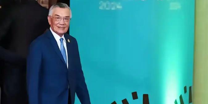 台湾代表林信义APEC会议进场，韩转播画面竟秀出“TAIWAN”字样，下面竟然配