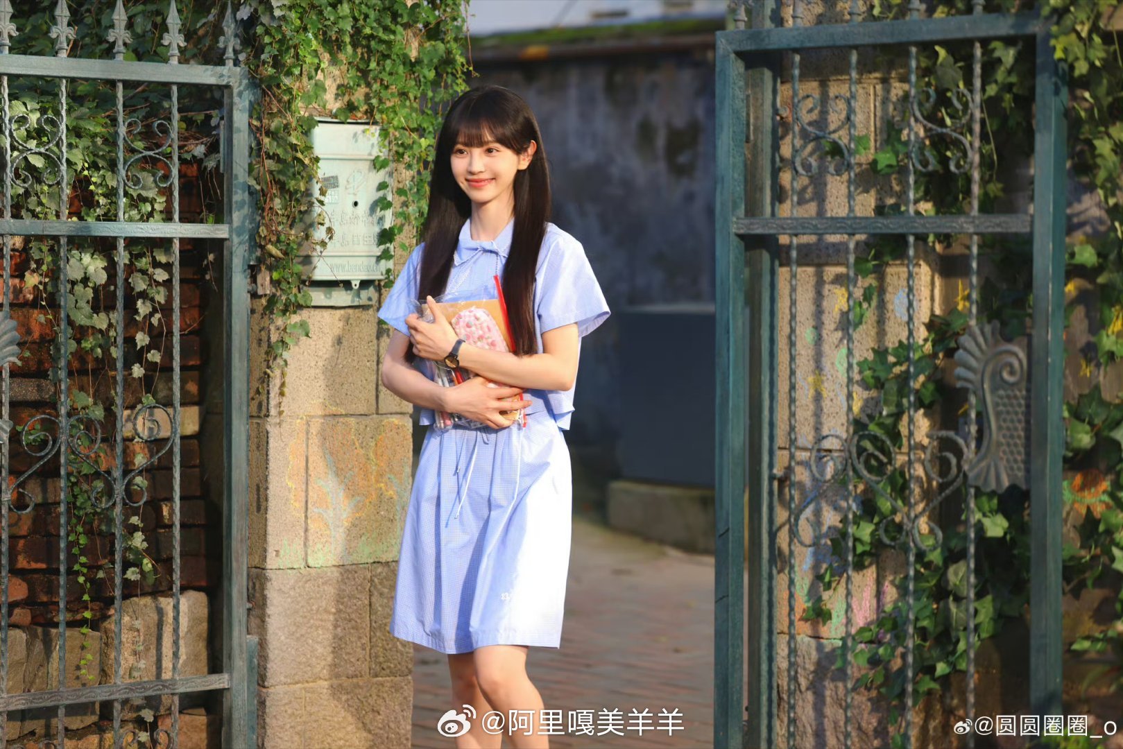 田曦薇怎么洗把脸就来演林知夏了天才女友田曦薇怕不是女娲亲手捏的毕业作品！素颜拍o