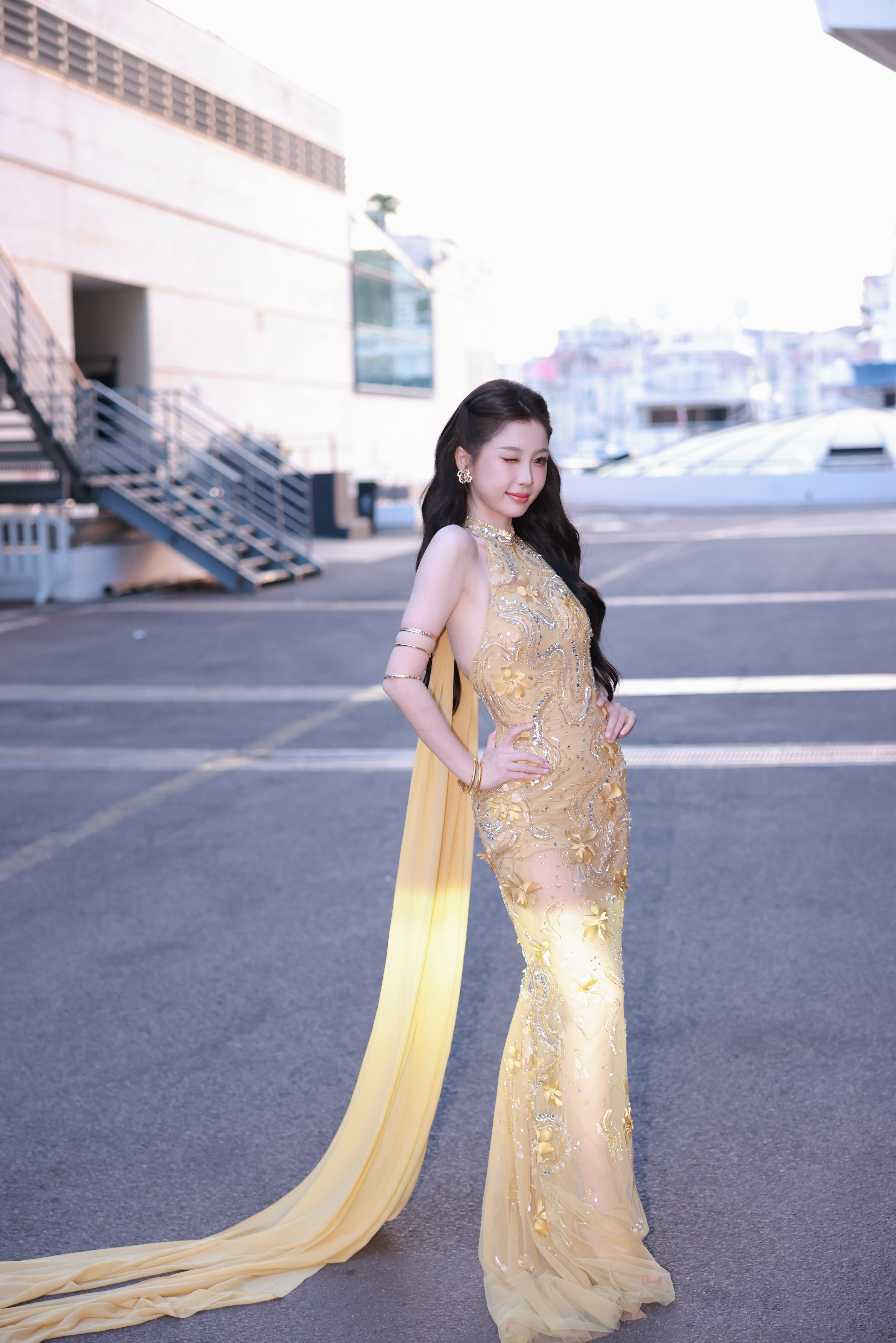 虞书欣眼眸里流转的泪虞书欣 在复制粘贴的时代，你是手写的诗