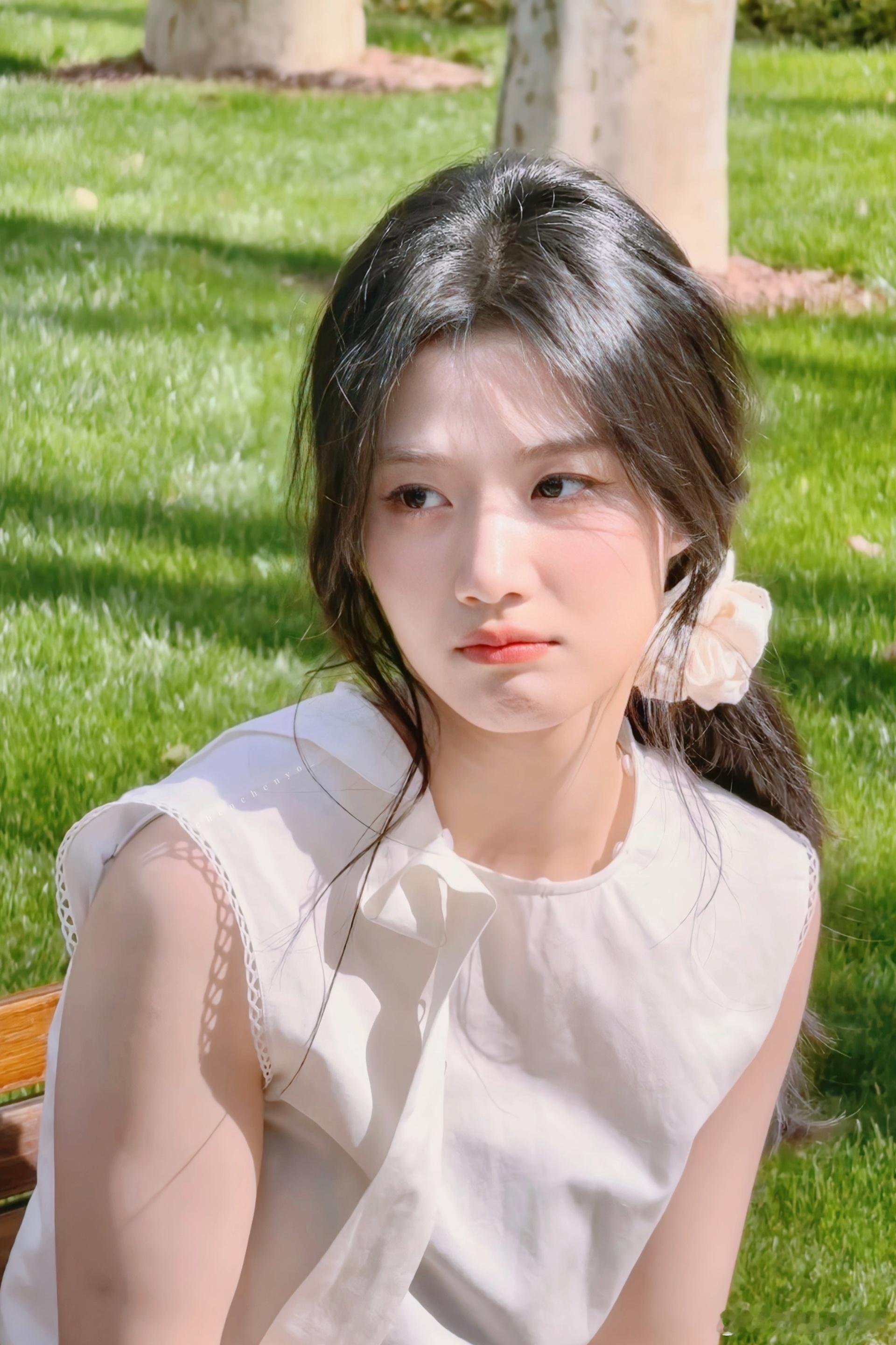 清新脱俗的春日明媚少女感[期待] ​​​