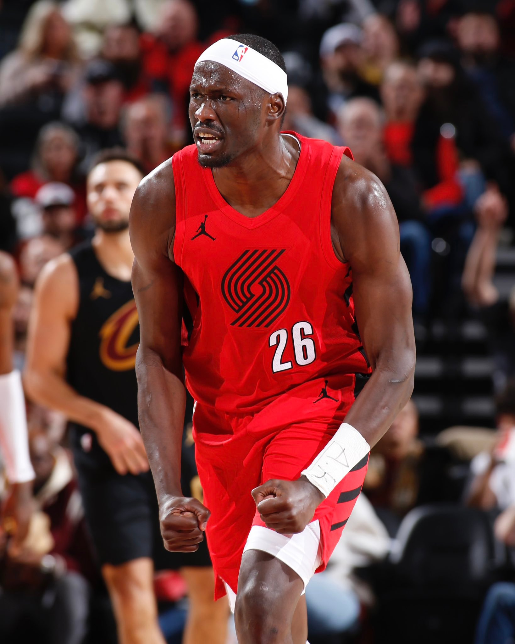 开拓者已经开始启用杜普里斯了而且还挺奏效努尔基奇跟不出去里斯真能用底角三分惩戒n