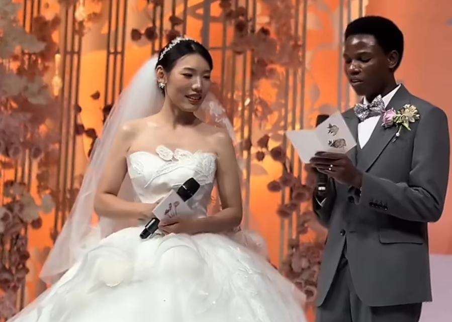 真不明白为什么现在越来越多国内女人嫁给非洲人。他们语言不通，肤色不一样，却过得那