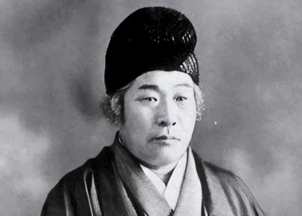 日本要亡国了？一个近百年前的死亡预言，竟然因为现任首相的一句话，在日本国内炸开了