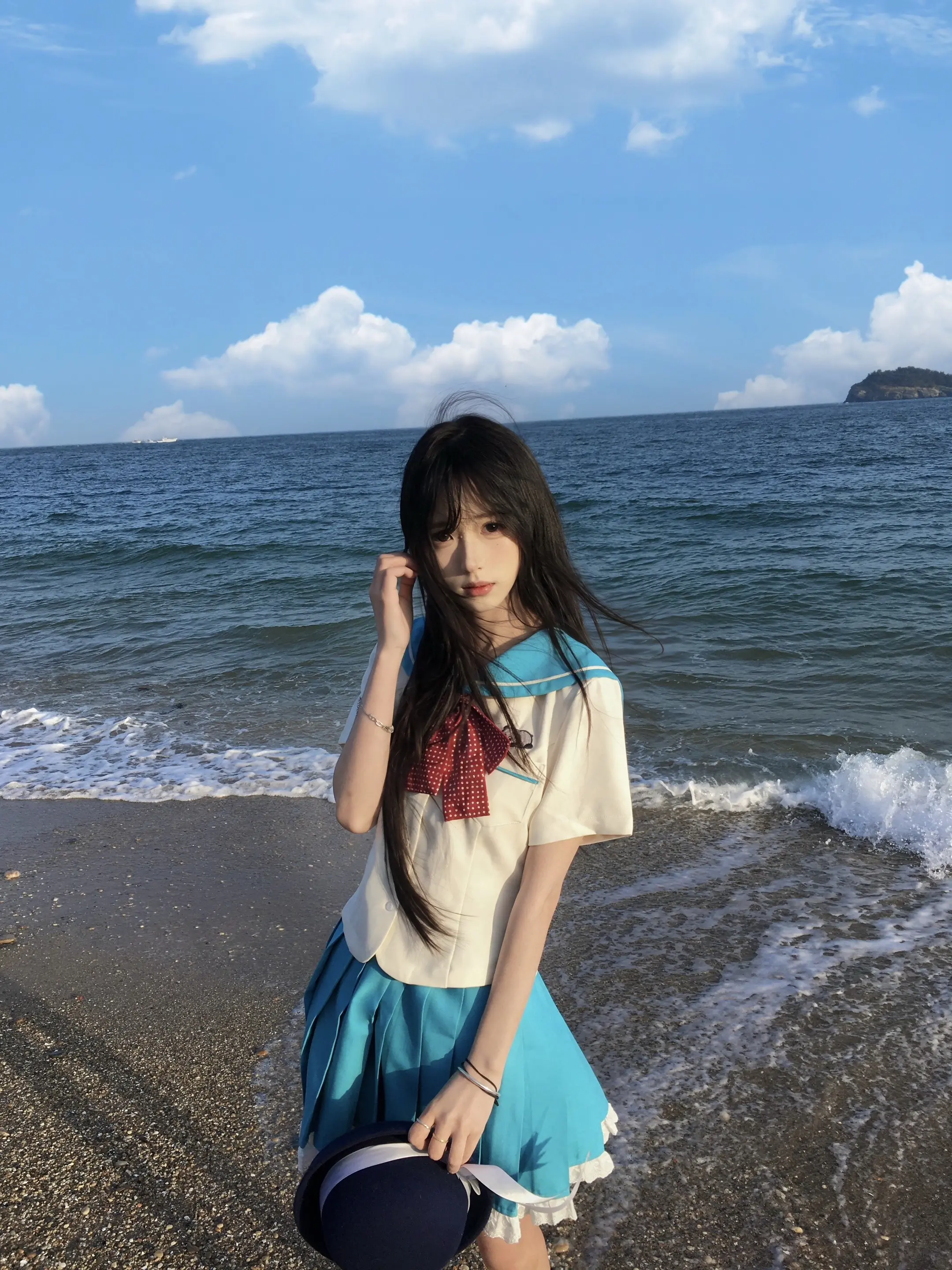 天气好的话 一起去海边吧 ˃̶͈◡ ˂̶͈