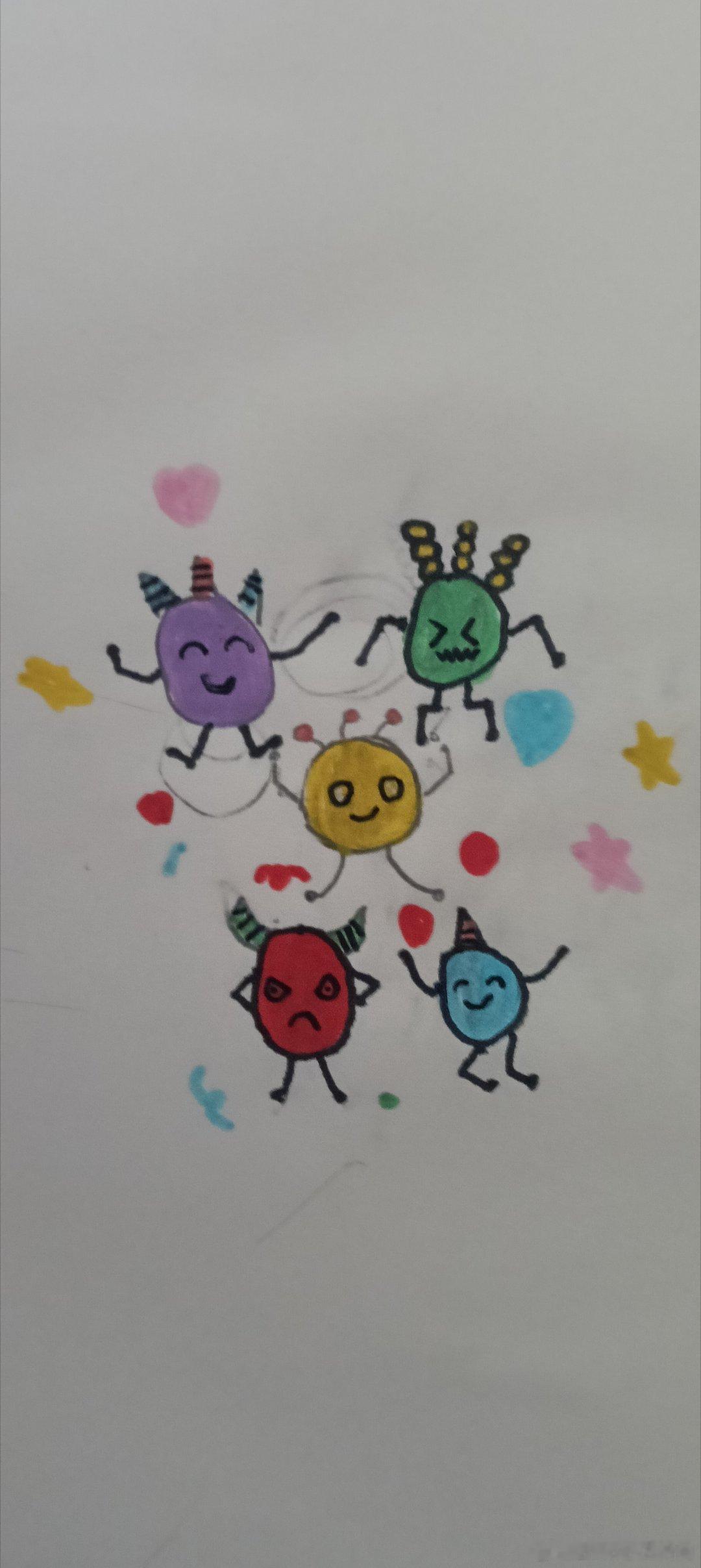 我女儿自己无聊时画的，真想把她送画画补习班，可惜她不愿意去[无聊][无聊][无聊