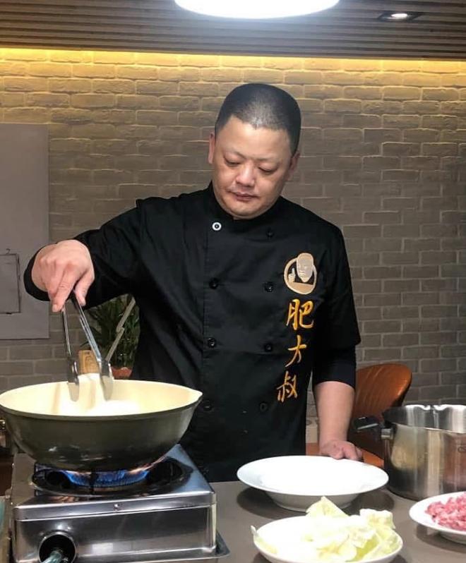 曝网红“肥大叔”去世，年仅46岁，为直播带货鲜少休息，曾创造记录一周只休息两天，
