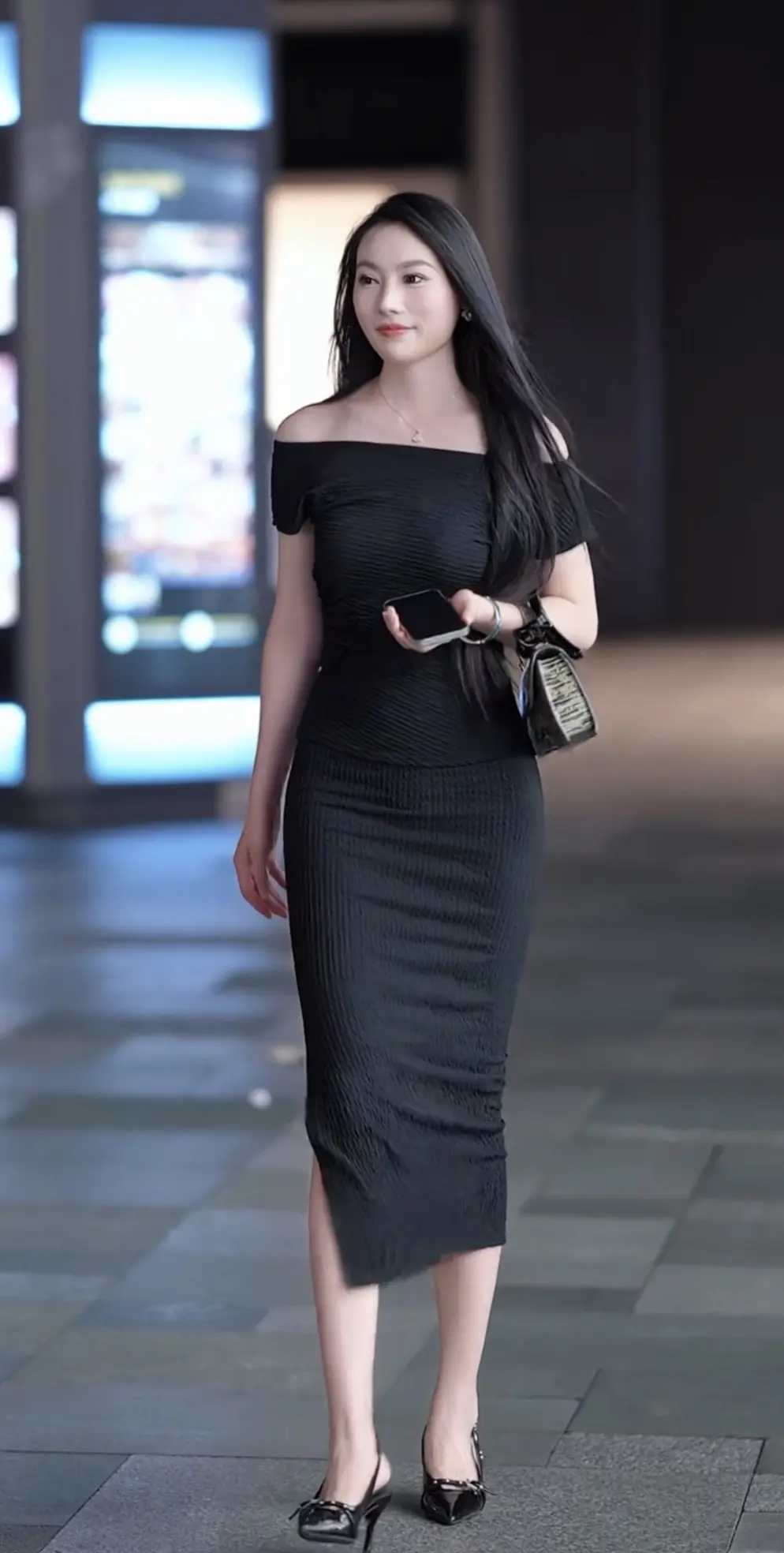 御姐拍照姿势 女人味穿搭 理想女友穿搭