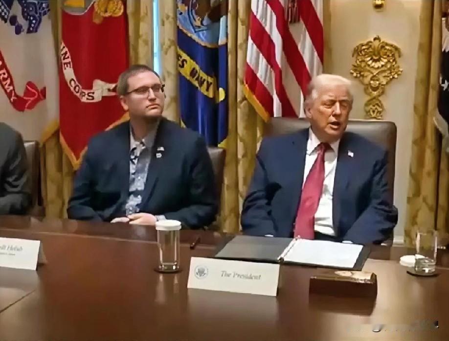 12月10日中午的最新消息速报，全都不容错过，第一条：中方拒购英伟达松绑芯片，国