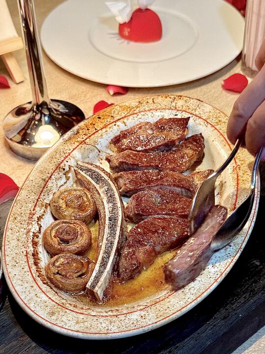 表白！请吃牛排🥩能成功么！