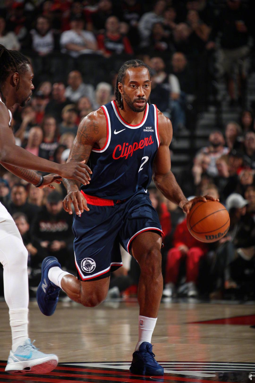 快船队在一条命还是两条腿的生死战中还是输给了开拓者，这是赛前大家都有心理预期的，