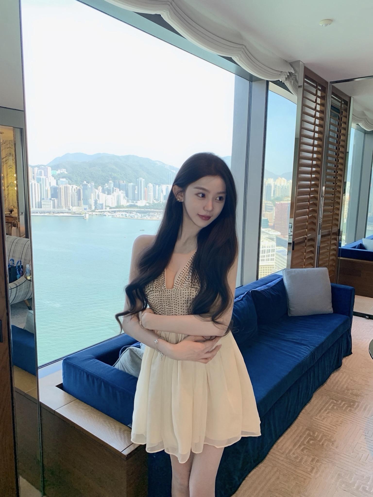 爱你 拧巴又明媚的自己。