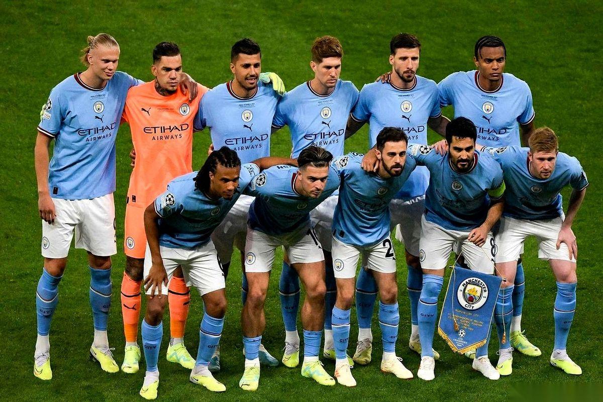 “斯通斯走了！”
消息一出，像一记闷锤，直接砸蒙了无数球迷。三年前欧冠决赛那个巅