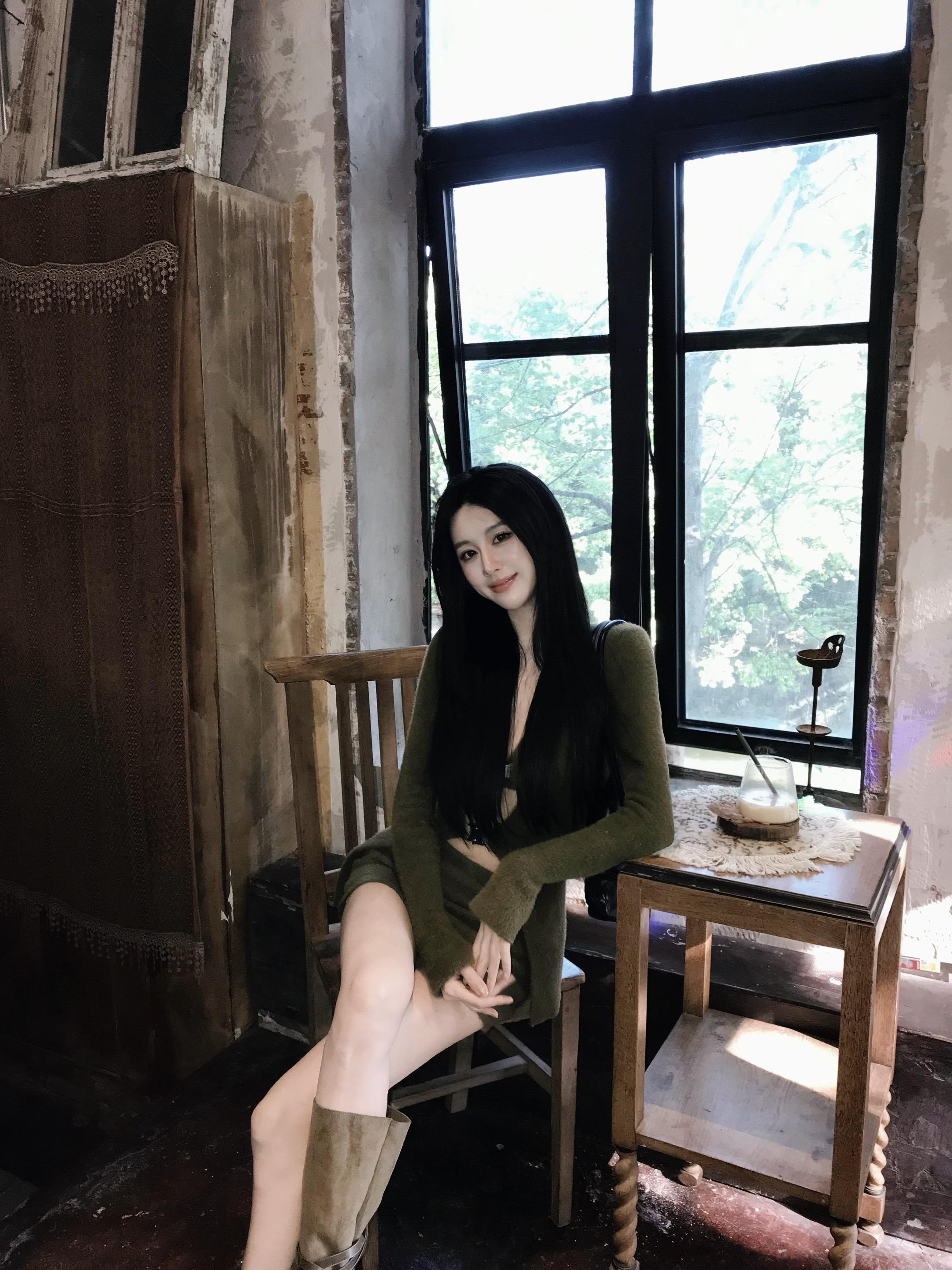 都说土象像木头 但我并未在意 我觉得木头会燃烧更久