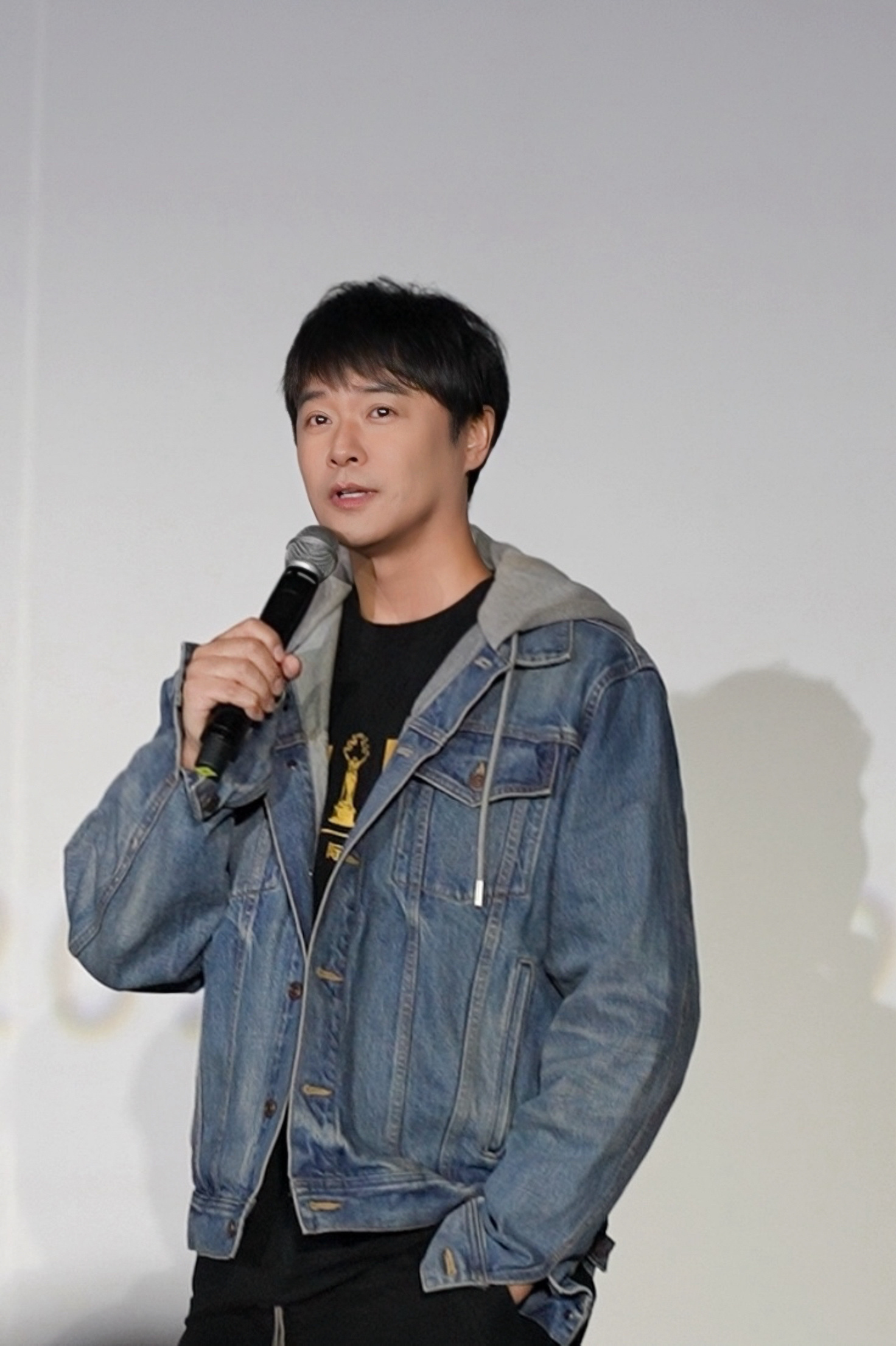 陈思诚有一个本事：拍完就放下。很多人被过去的成功绑架了。上一部怎么拍的，这一部还
