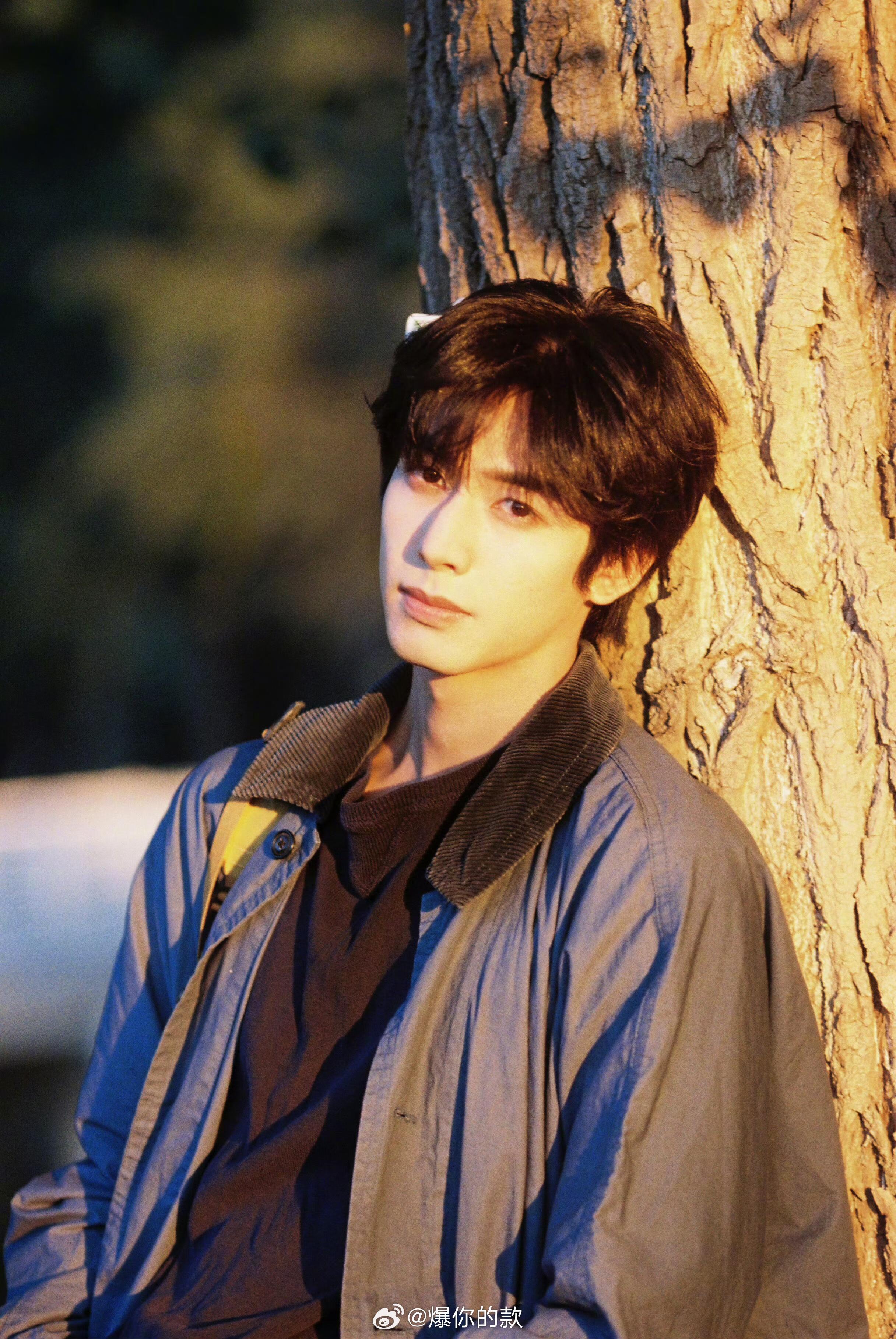 宋威龙27岁的第一个代言 选在生日当天官宣，品牌是真的宠！宋威龙27岁的第一个代