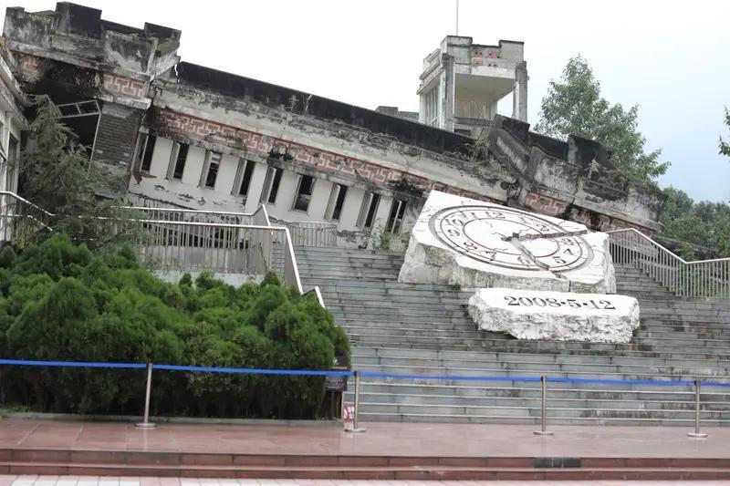 2月4日17时39分，四川成都市都江堰市（北纬31.25度，东经103.62度）