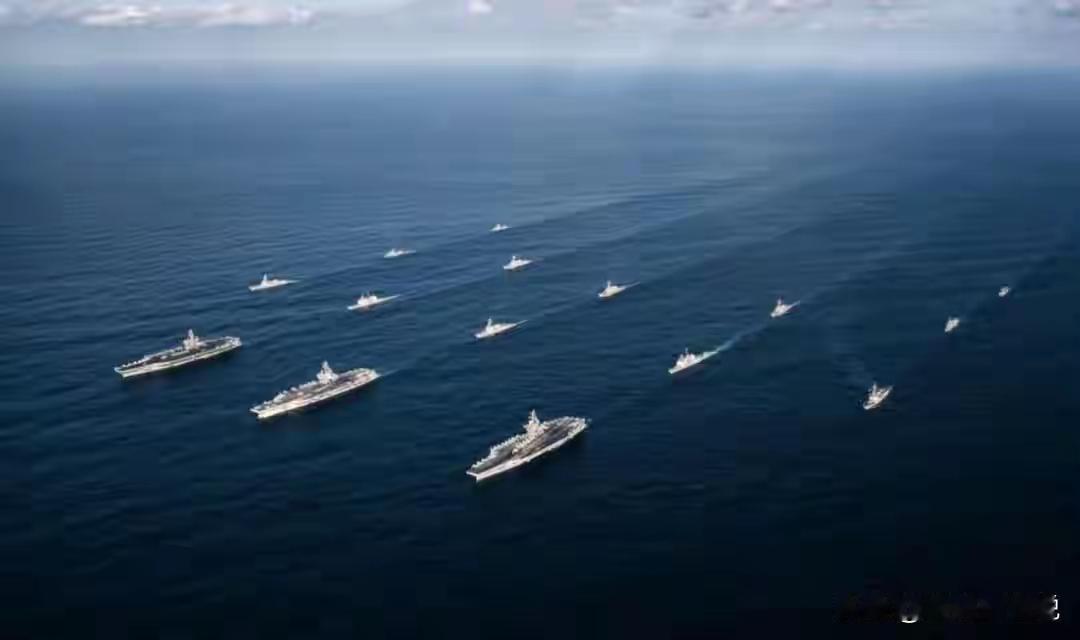 咱们海军的航母要
“下饺子似的列装”了？
官方最新表态，003型航母要开始批量造