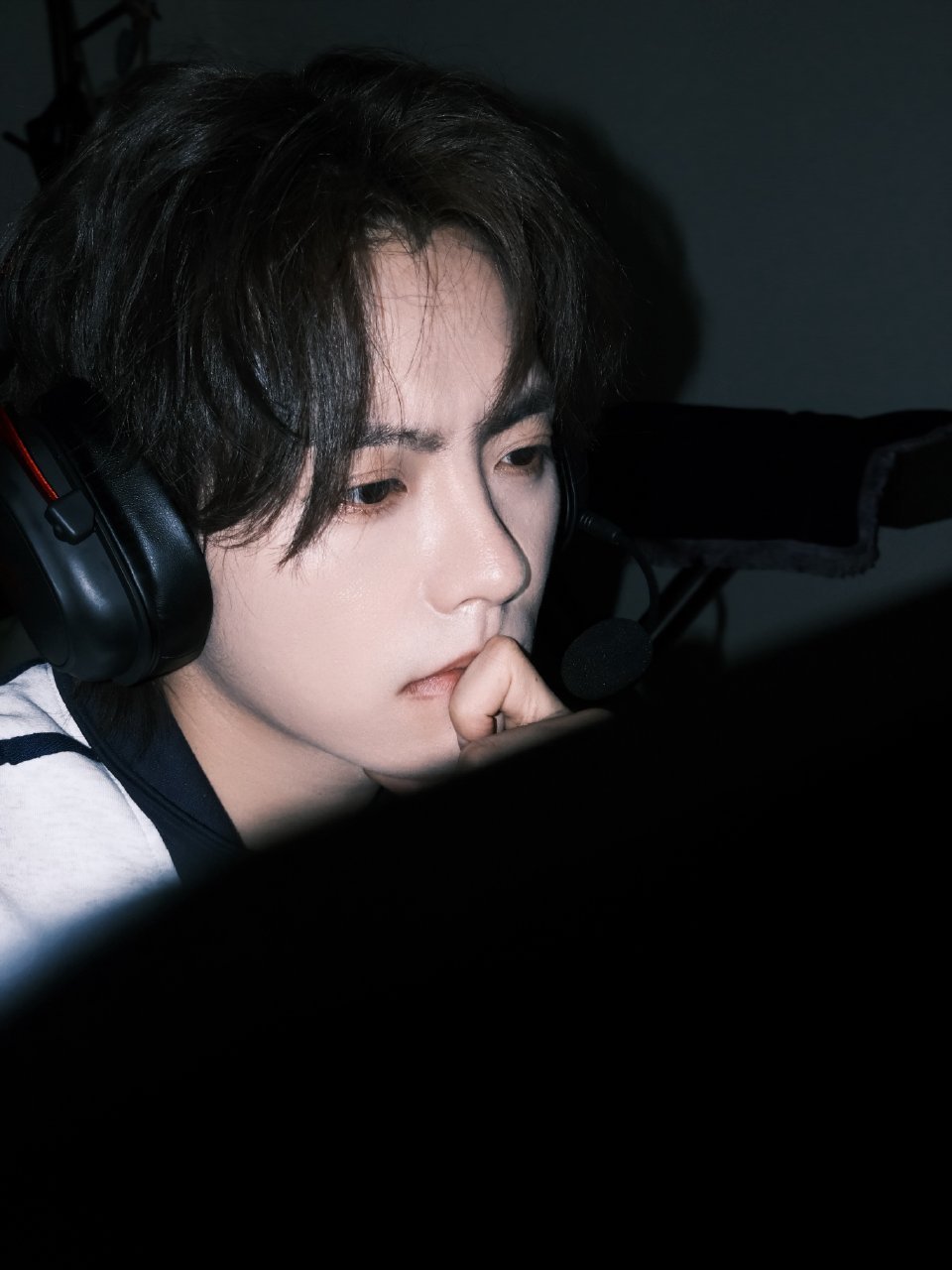 世界好坏，可唯独你最好，好想为你挡住这世上所有的坏，说你最好肖宇梁肖宇梁氛围感