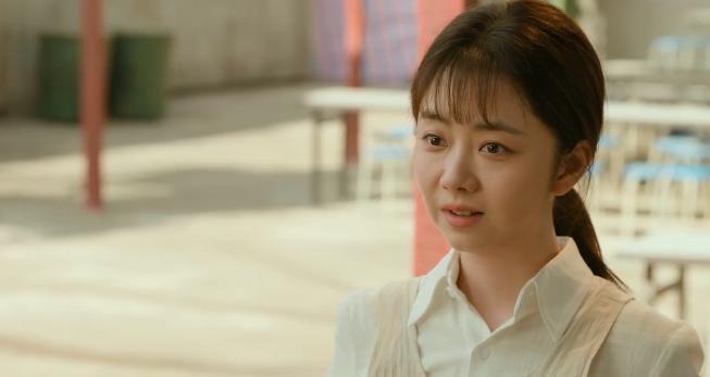 没想到，人家喊了一声“爸爸，”，我倒先掉泪了。

《我的山与海》里，孟思远来深圳