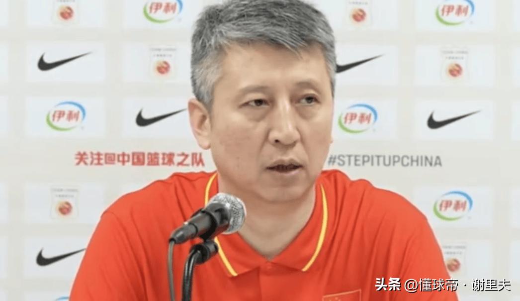 大胜省队赛后，郭士强罕见地夸奖年轻球员，庞峥麟是男篮x因素！相当于认可他的作用和