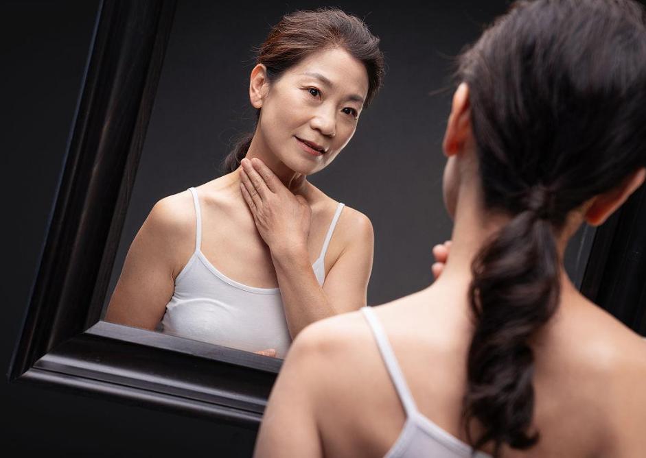 女人有没有妇科病，看脸就知道？脸上有5种表现，说明你要当心了

