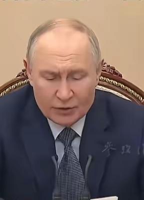 普京直接砸下150亿军工订单！为啥西方越制裁，俄制武器反而越卖越火？

这波操作