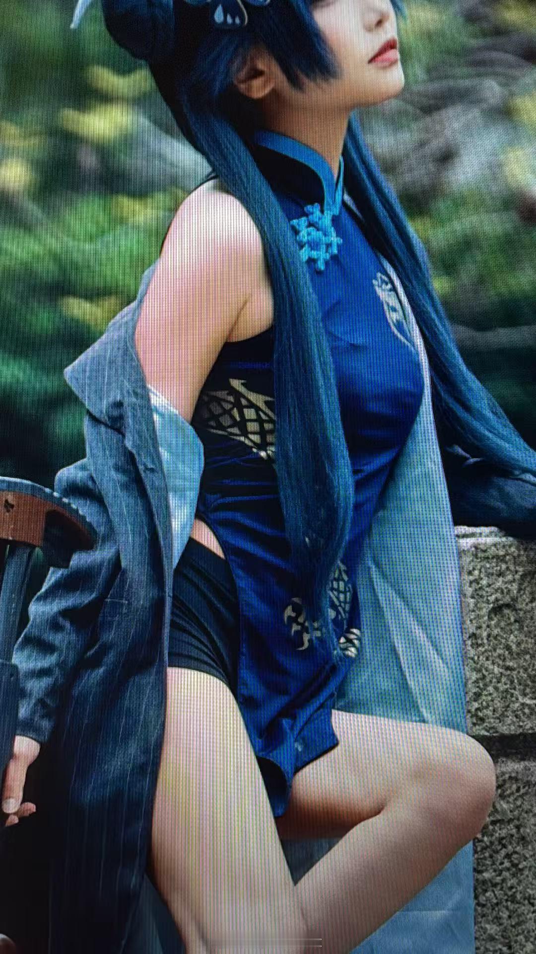 本来看着这个打底看起来挺好去的，就说试试，结果去掉了之后怎么看起来这么火热🔥，