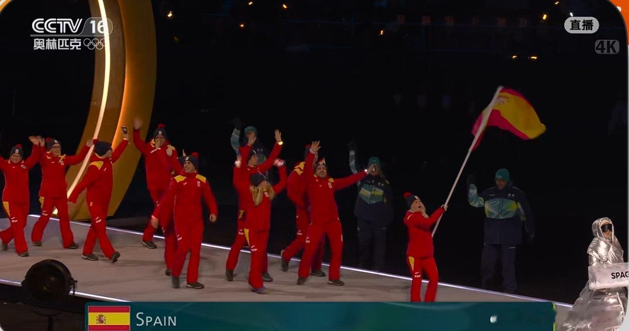 终于有比我们还红的国家了🤣西红柿多多的鸡蛋少少的全民聊冬奥冬奥会开幕式