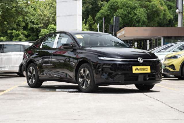实测续航2000km，底盘质感出众，试驾上汽大众ID.ERA 5S
