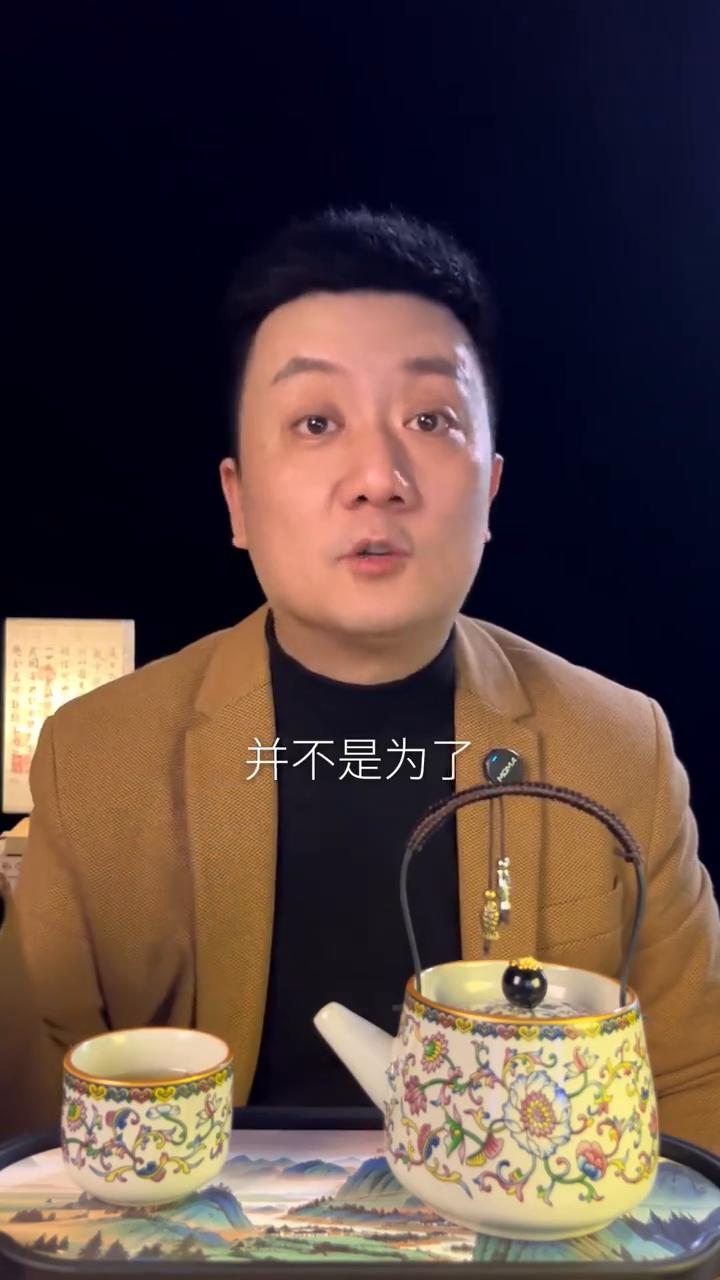人一定要善良，善良虽然不值钱，但可以积德。真正善良的人并不是为了什么福报，而是为