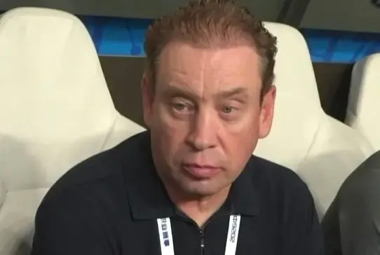 上海申花主帅斯卢茨基辞职中超三连败后，他表示“我已经竭尽全力，但有些事情我没法改