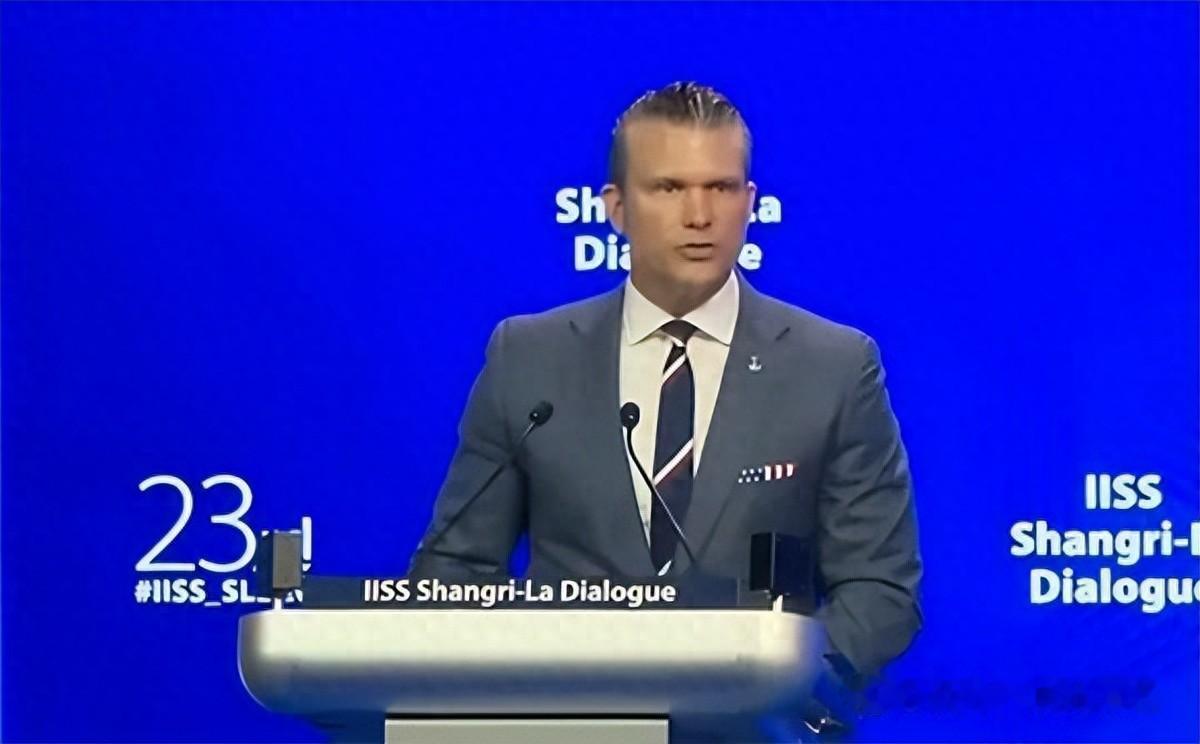 观察者网：本届香会，深陷中东乱局的美国，无疑是最受关注的参会方。我们都看到了美国