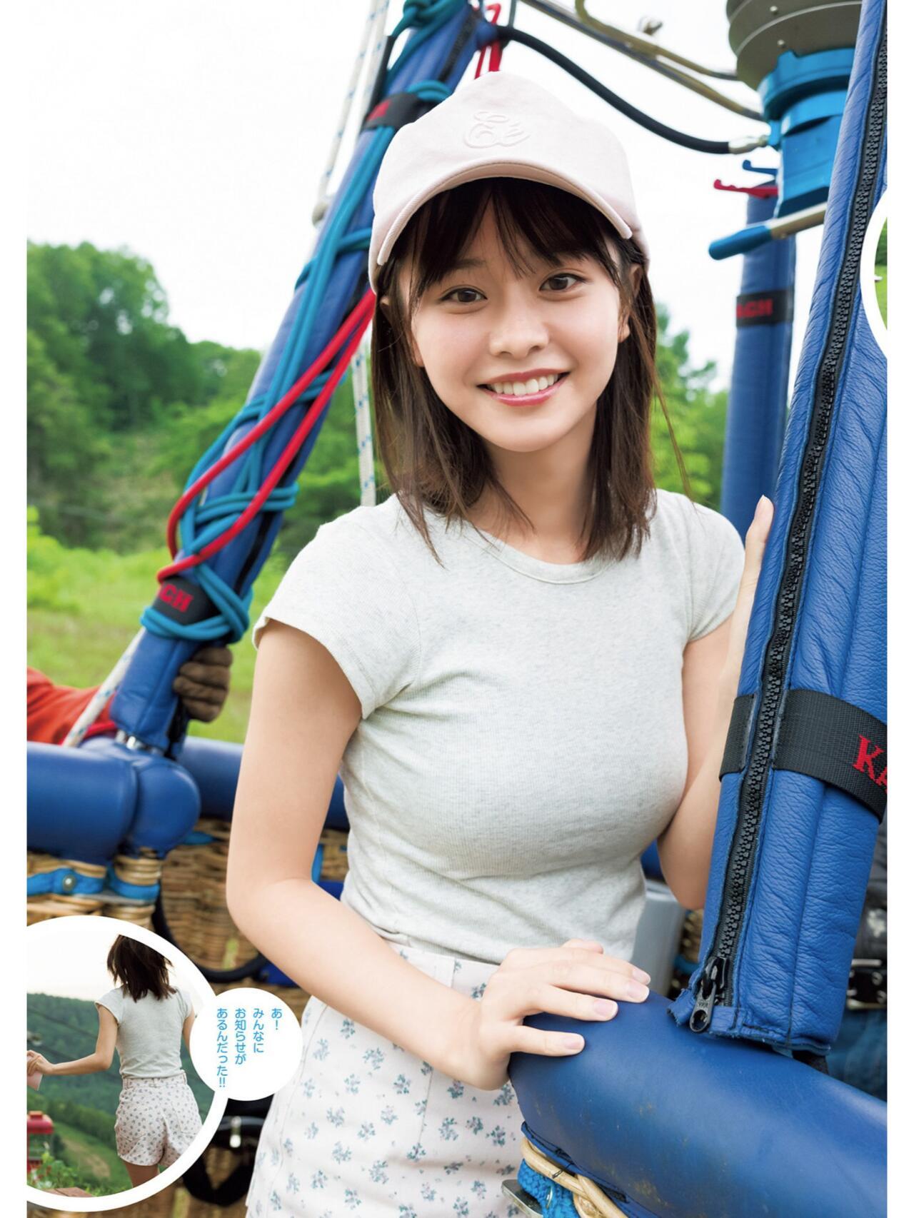 户外探险少女，笑容灿烂，享受自然之美！🌿😊