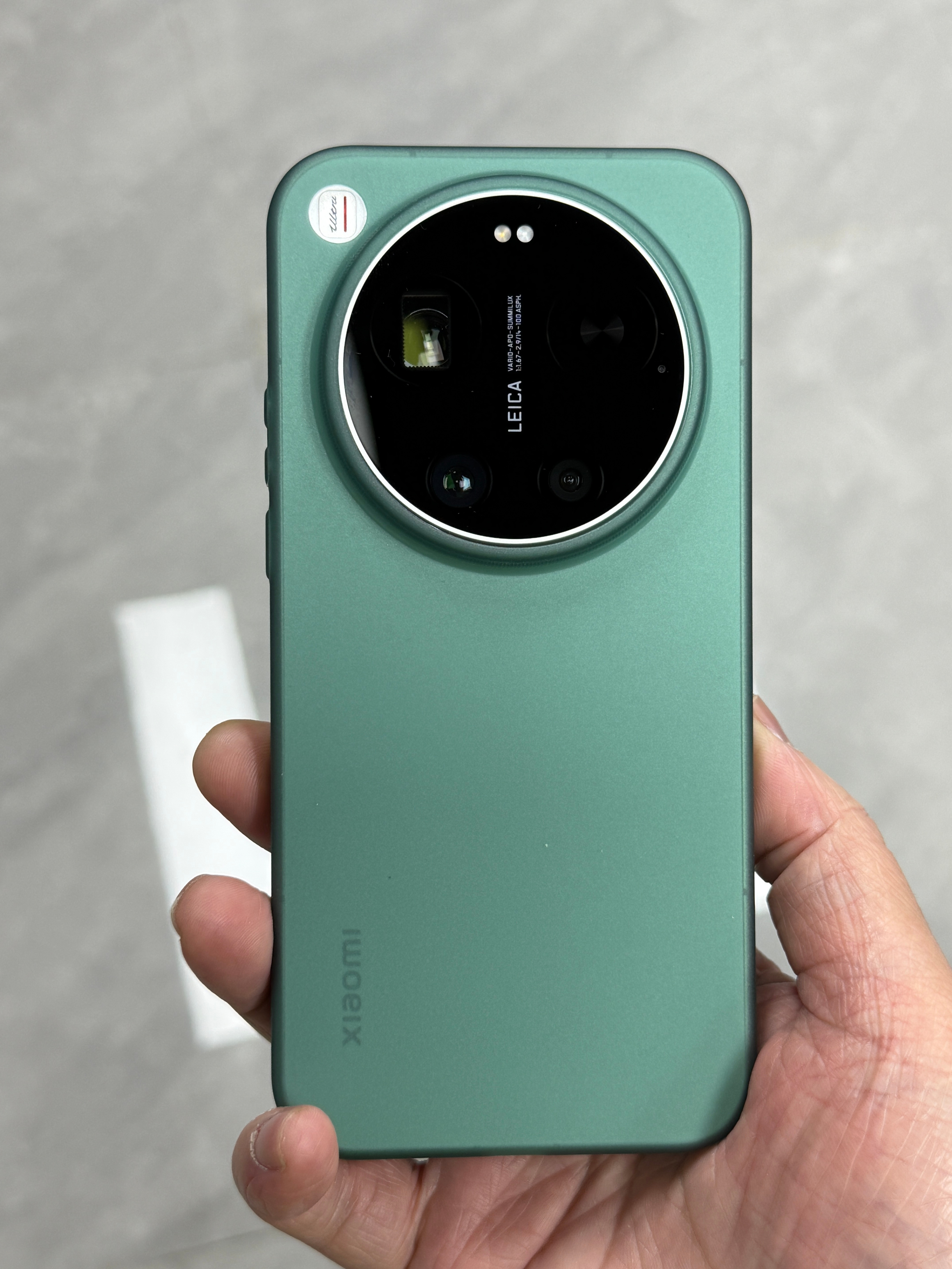 小米17Ultra 超薄壳， 透绿做好了，明天下午三点上红色后天上 