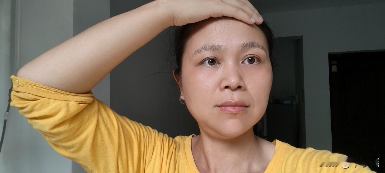 得了癌症没办法正常的工作，被他人嫌弃甚至笑话。我活成了天津狗不理包子，看似自在其